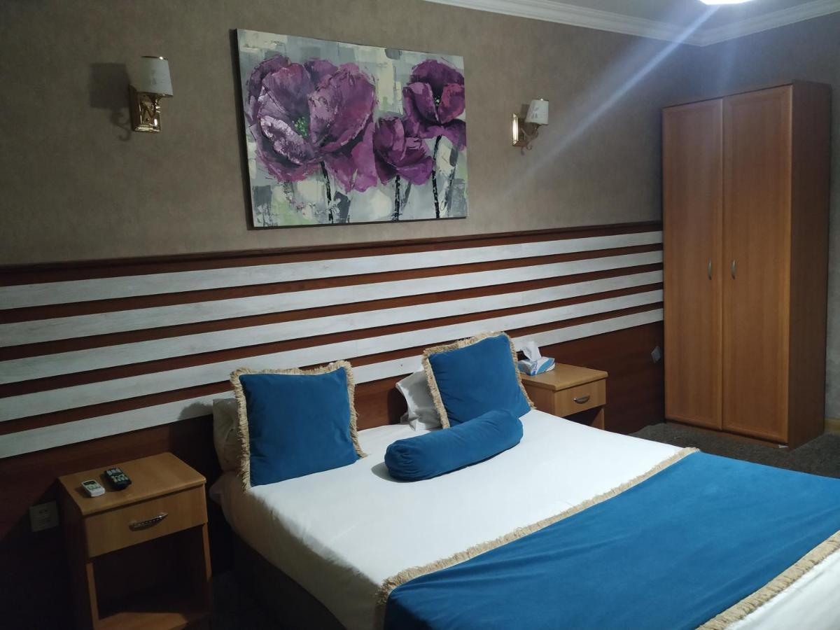 Gallery Hotel Baku Exterior photo